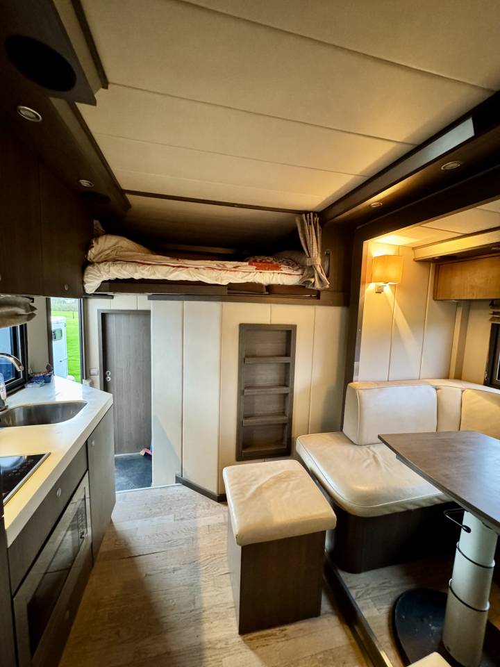 Horsebox NON-HGV Scania P380 2010 Used