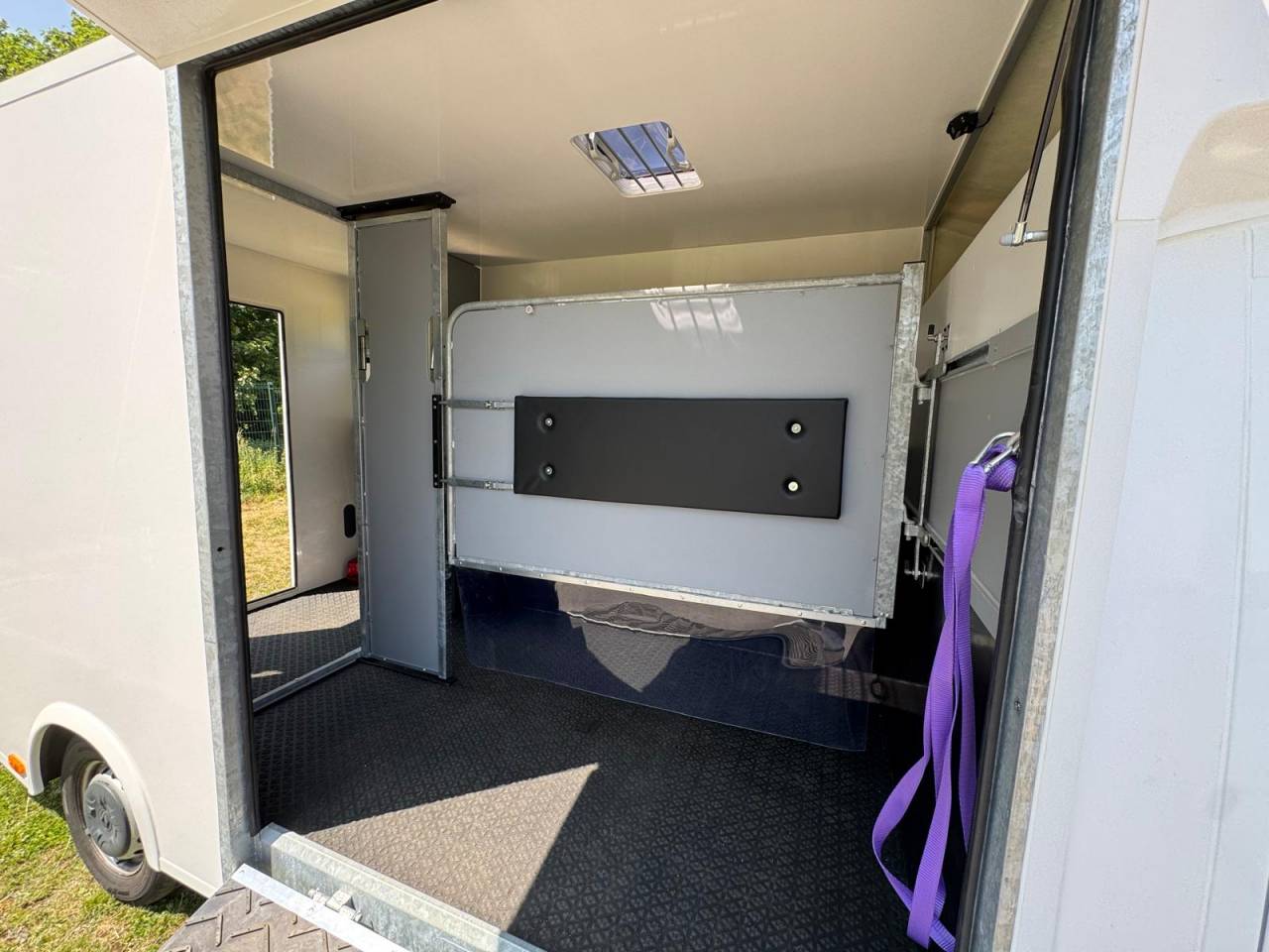 Horsebox HGV AP Petit Renault Master 2019 Used