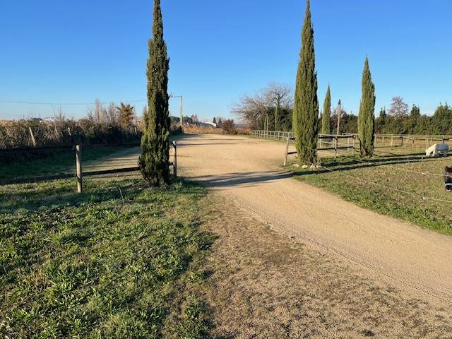 Equestrian property  Gard