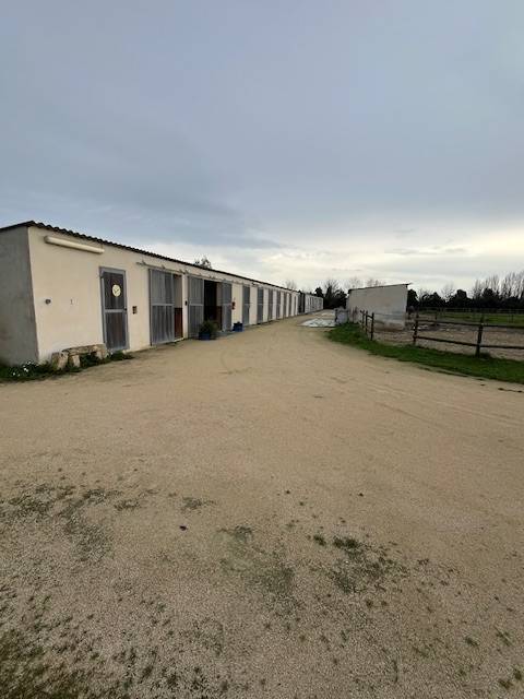 Equestrian property  Gard