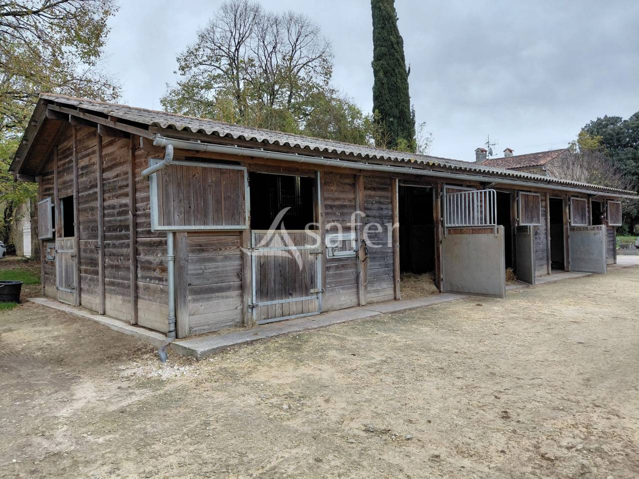 Equestrian property  Charente-Maritime