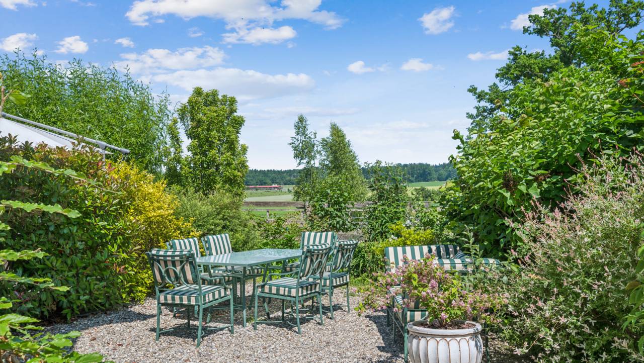 Equestrian property  Jura