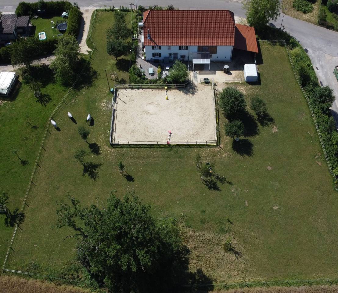 Equestrian property  Jura