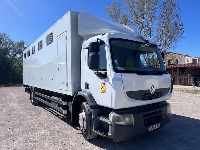 Horsebox NON-HGV Renault  2013 Used