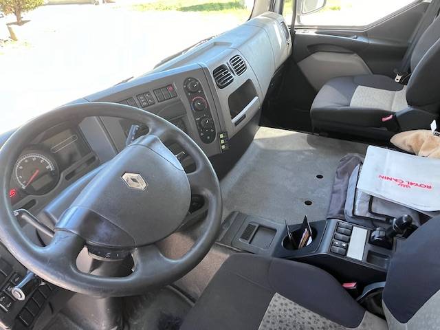 Horsebox NON-HGV Renault  2013 Used