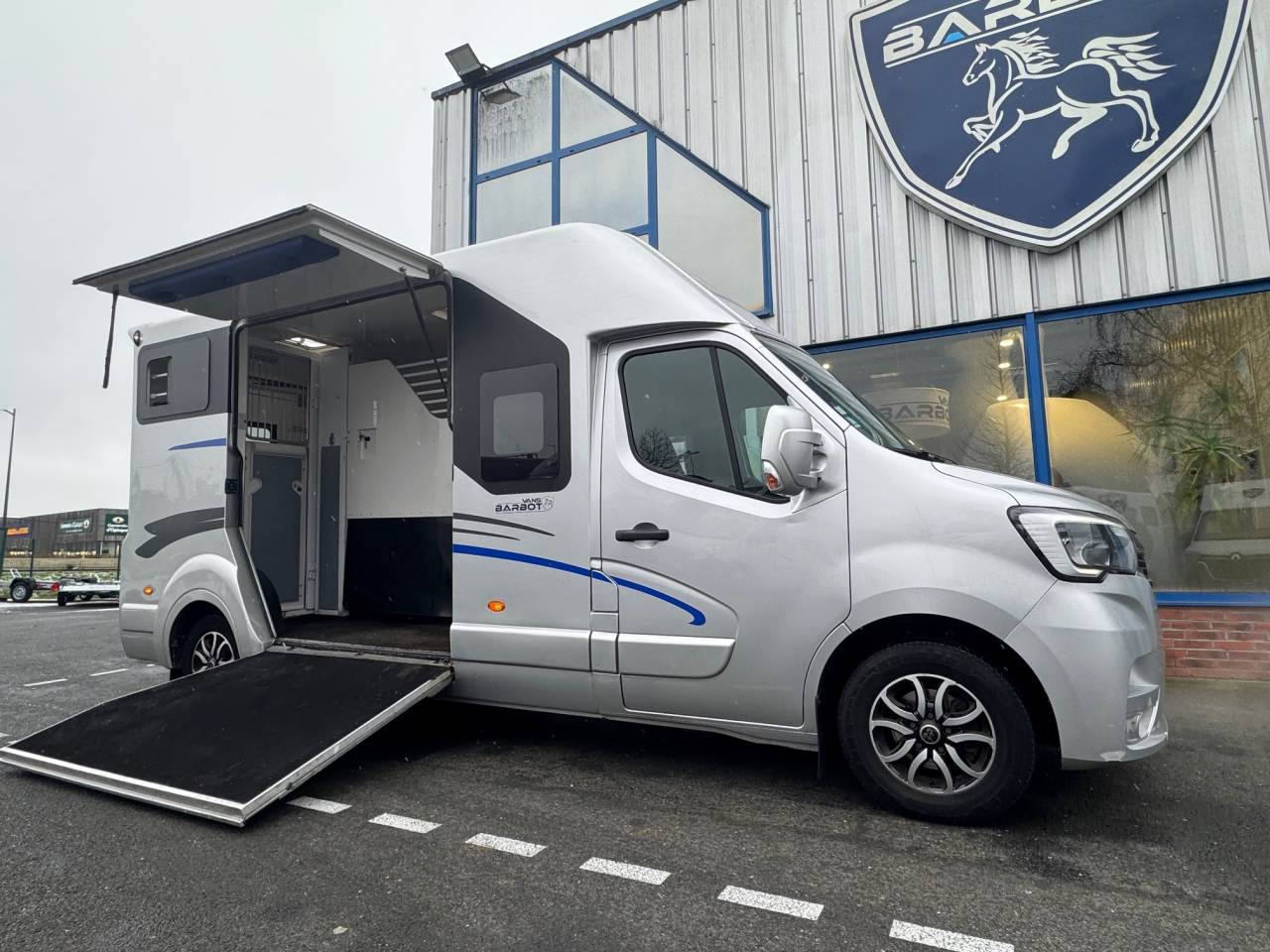 Horsebox HGV Barbot master 2020 Used