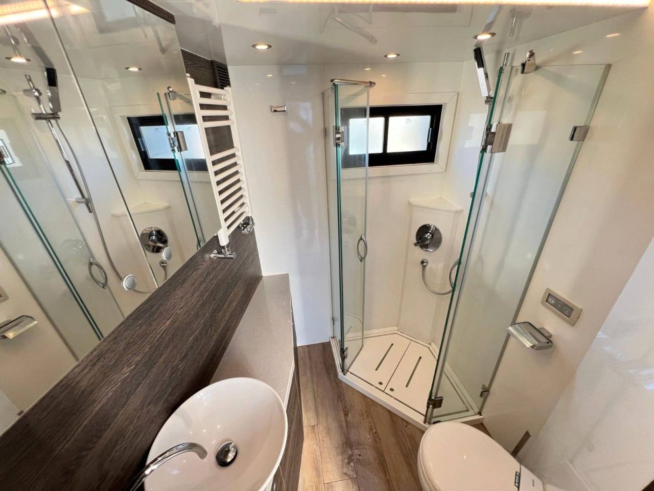 Horsebox NON-HGV Mercedes MERCEDES-BENZ 0 Used