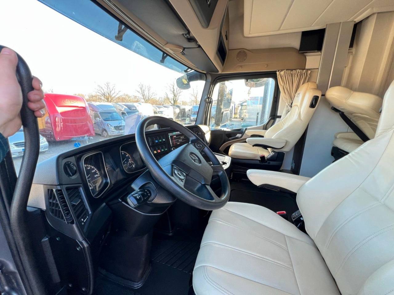 Horsebox NON-HGV Mercedes MERCEDES-BENZ 0 Used