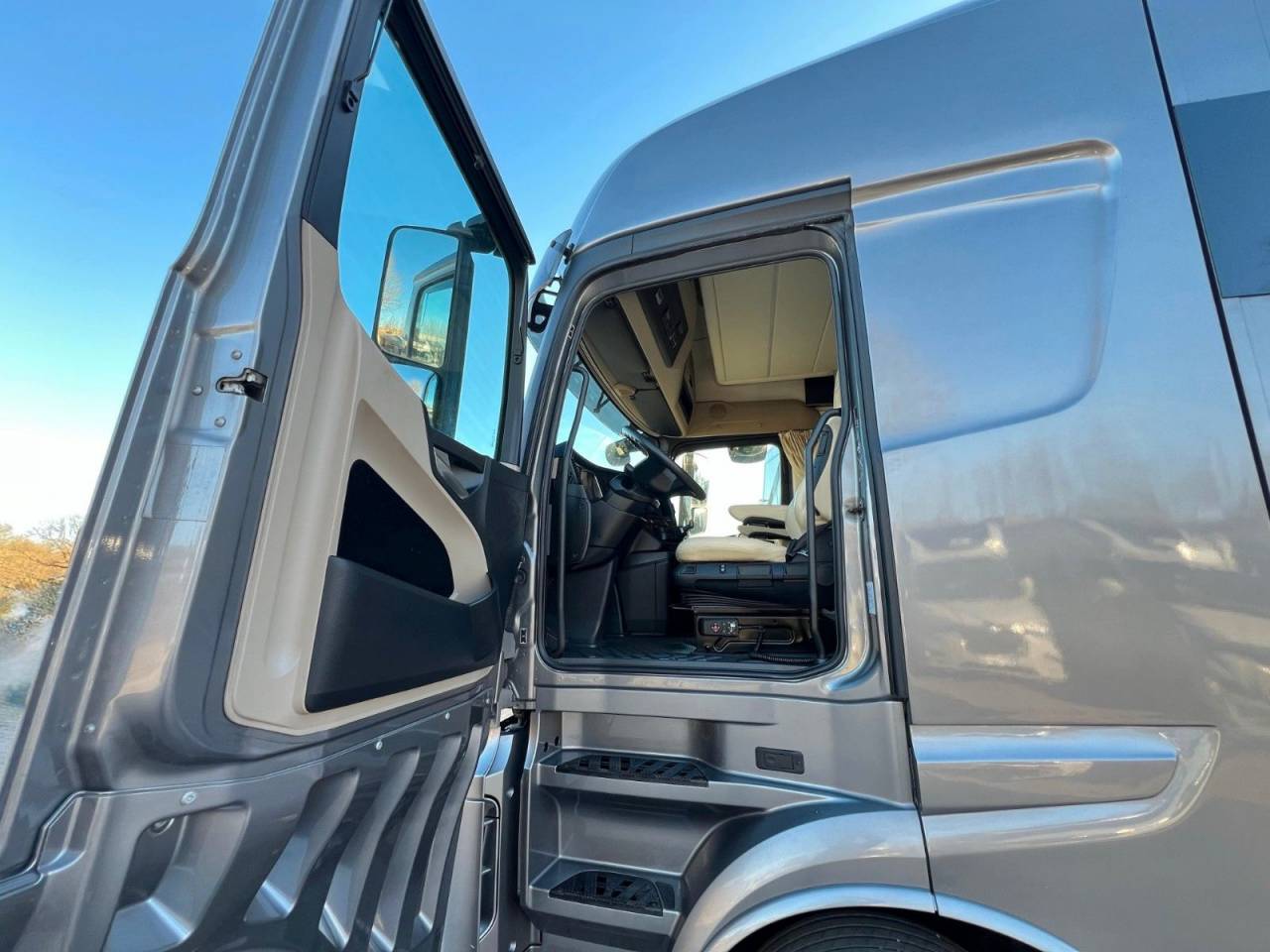 Horsebox NON-HGV Mercedes MERCEDES-BENZ 0 Used