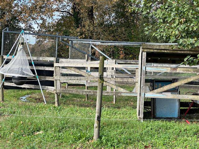 Equestrian property  Landes