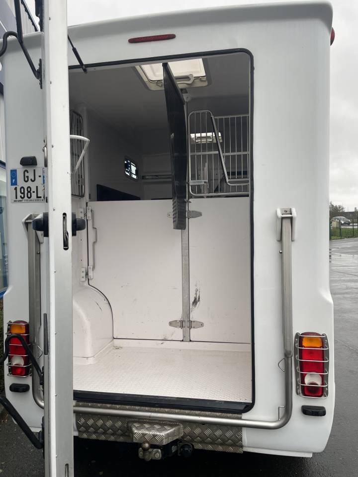 Horsebox HGV Barbot master 2022 Used