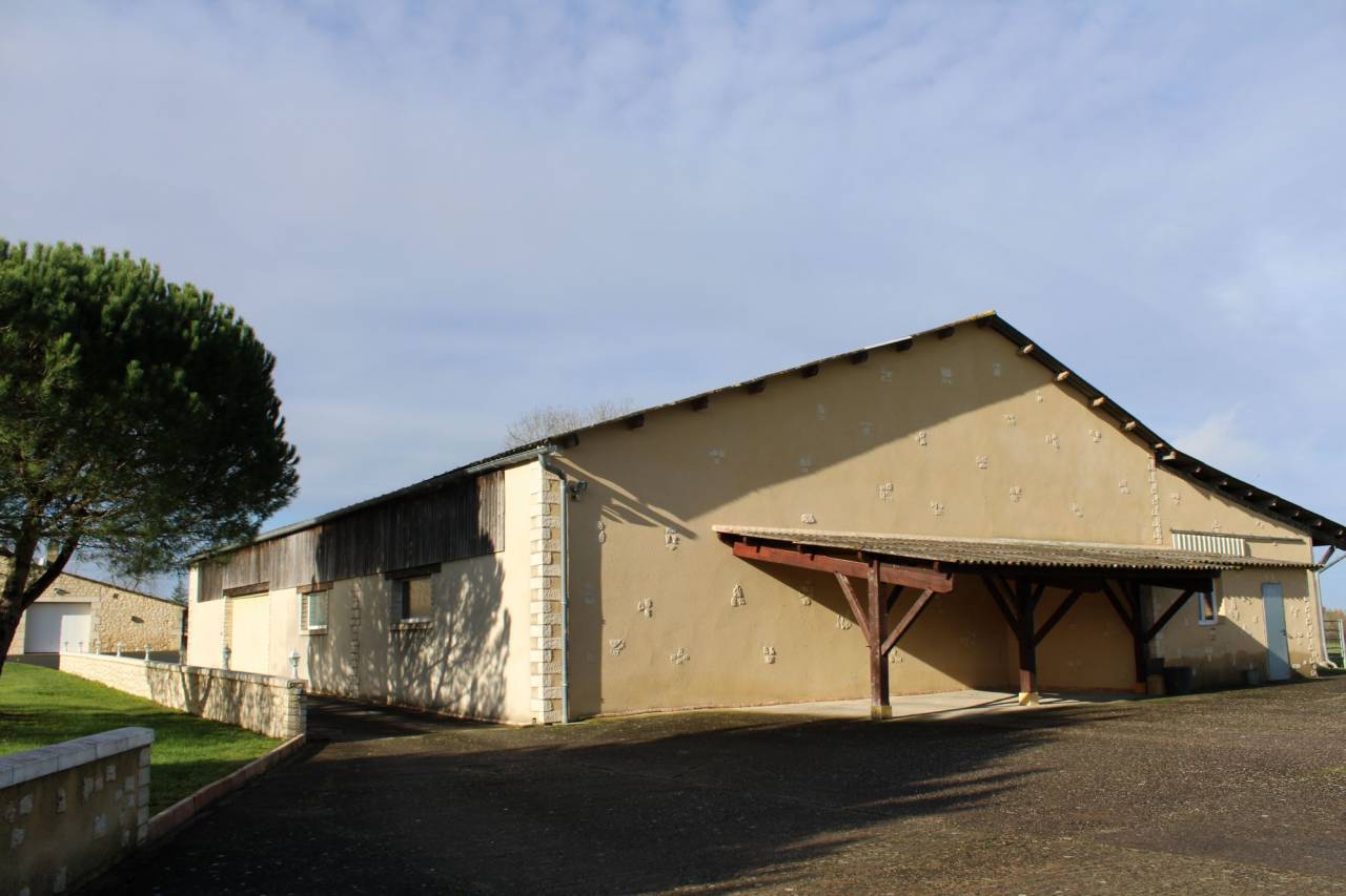 Equestrian property  Lot-et-Garonne