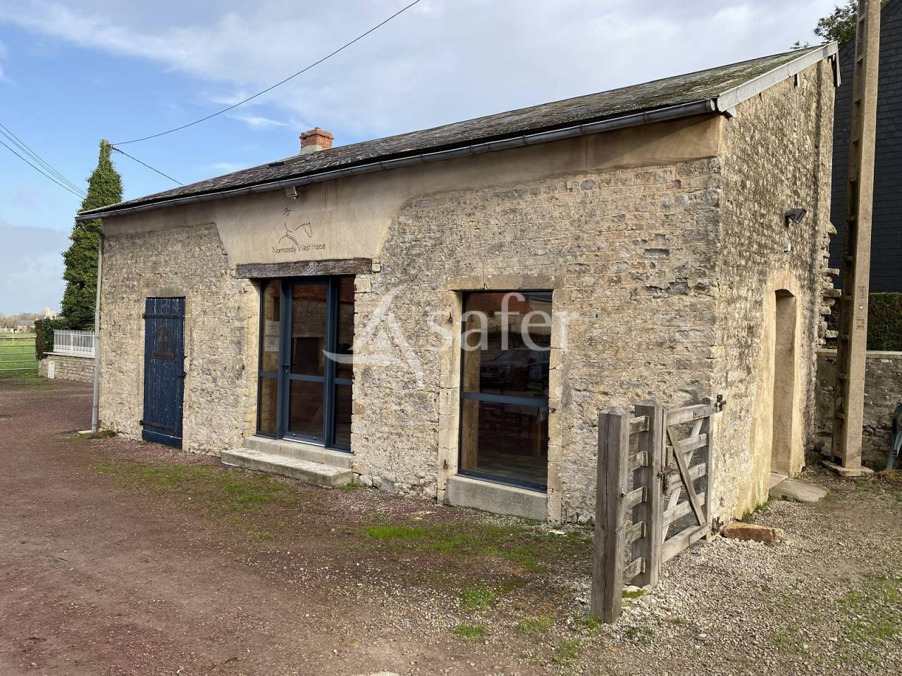 Equestrian property  Manche