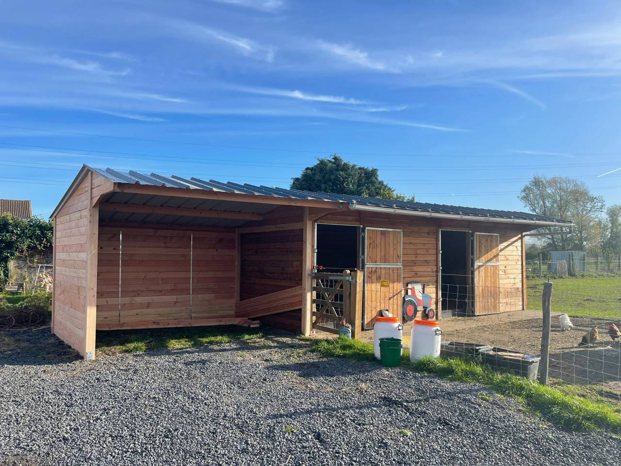LCI Location | Equestrian facilities > Horse stables