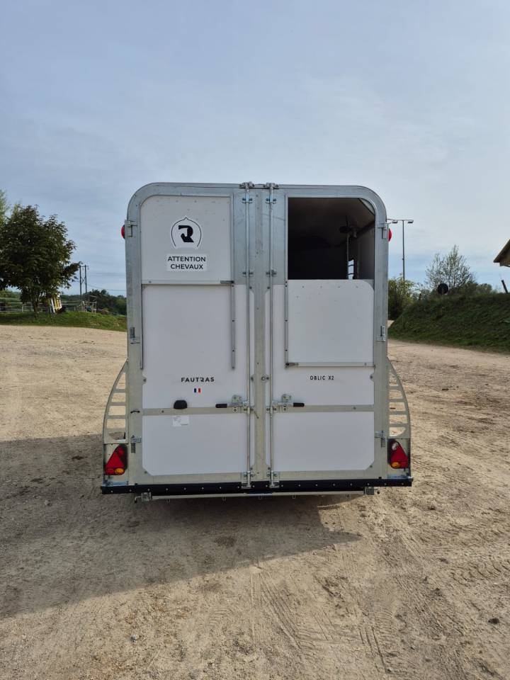Horse trailer Fautras Oblic X2 2 Stalls 2026 New