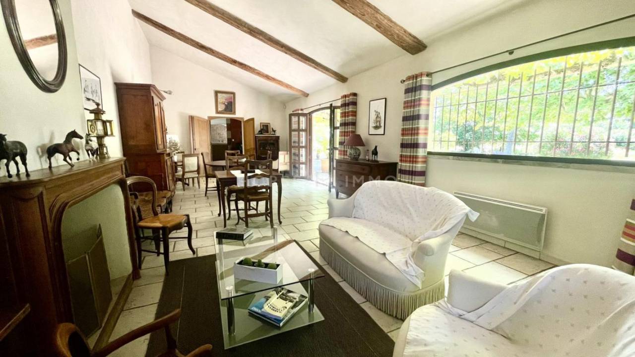 Equestrian property  Gard