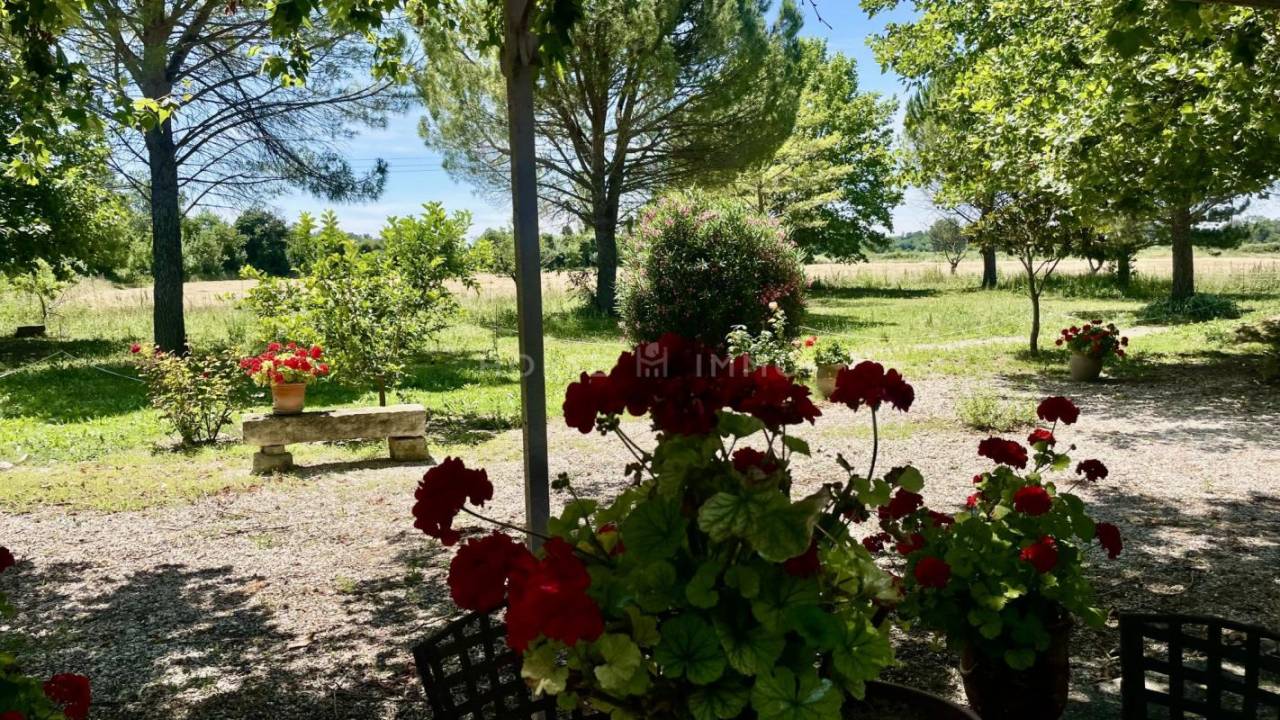 Equestrian property  Gard