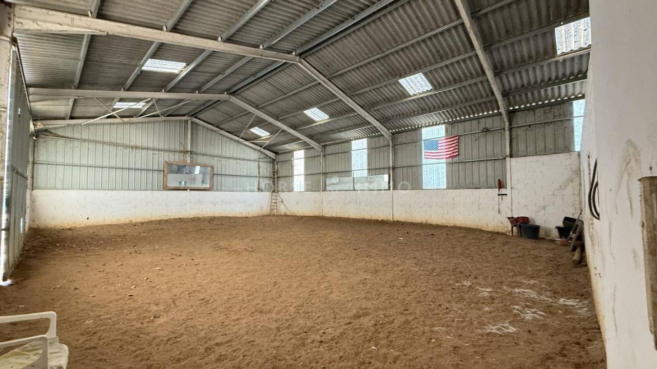 Equestrian property  Gard