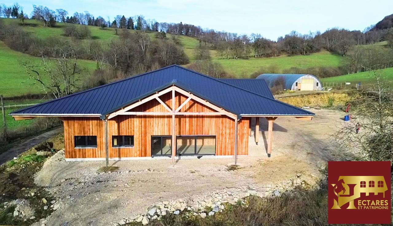 Equestrian property  Doubs