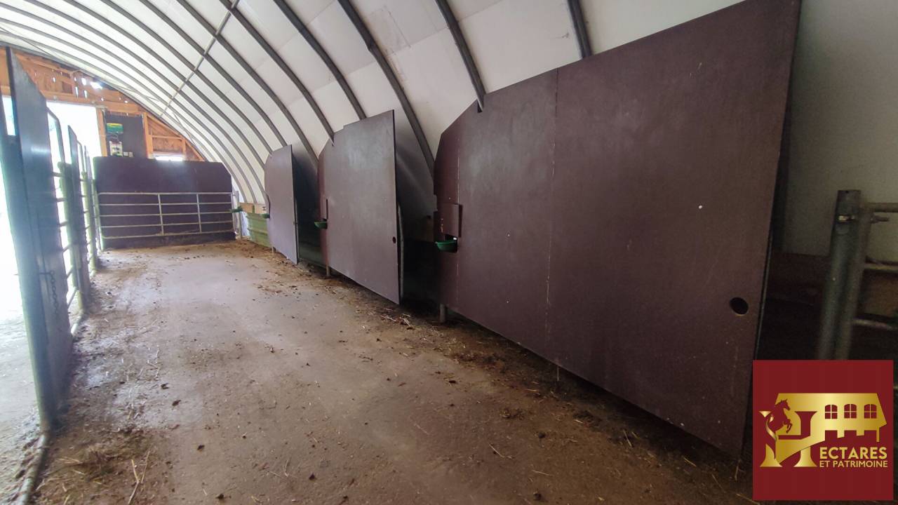 Equestrian property  Doubs