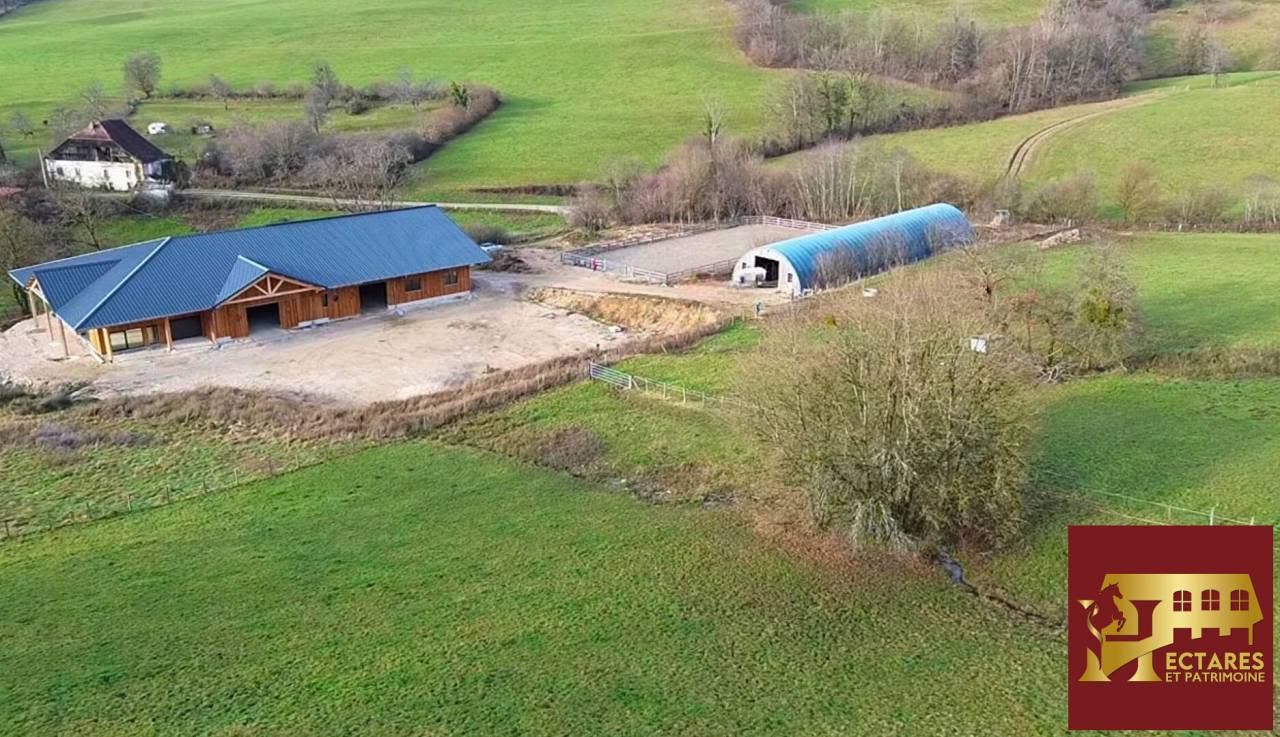 Equestrian property  Doubs