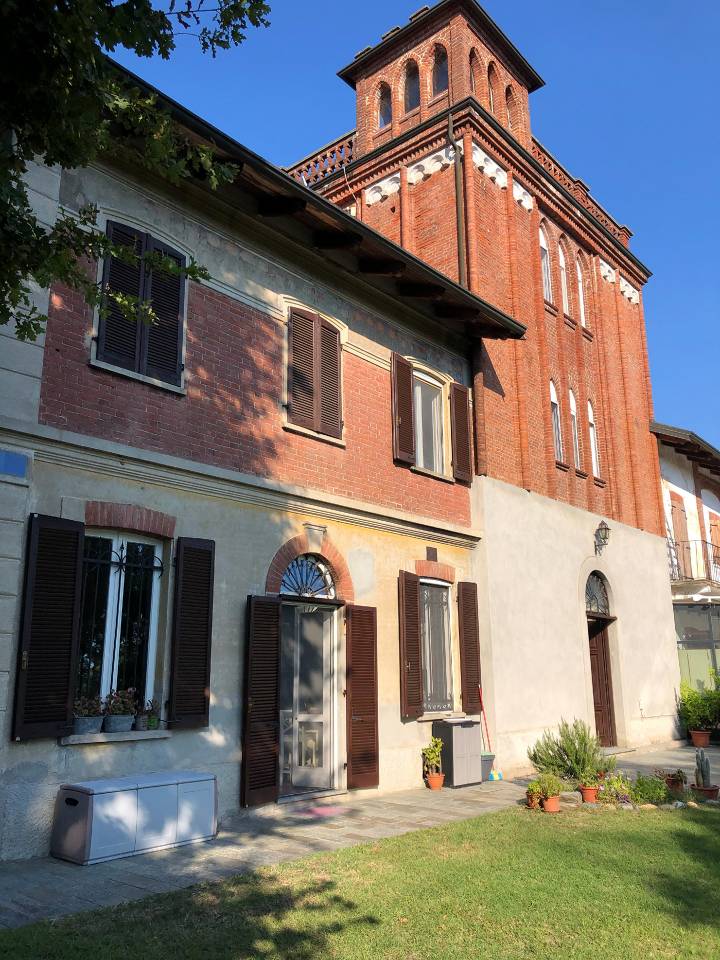 Equestrian property  Turin