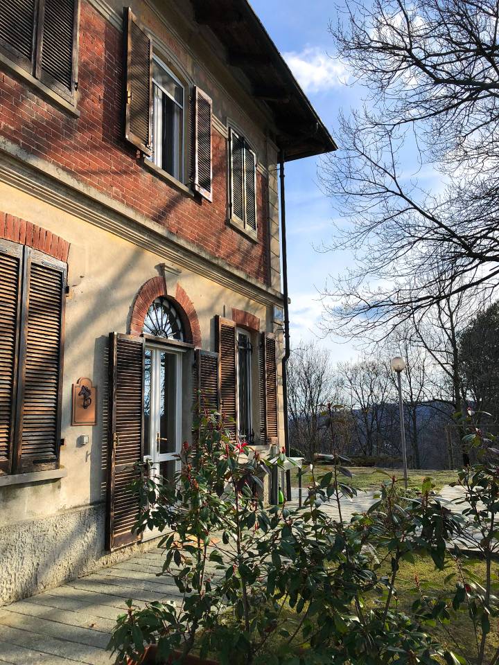 Equestrian property  Turin