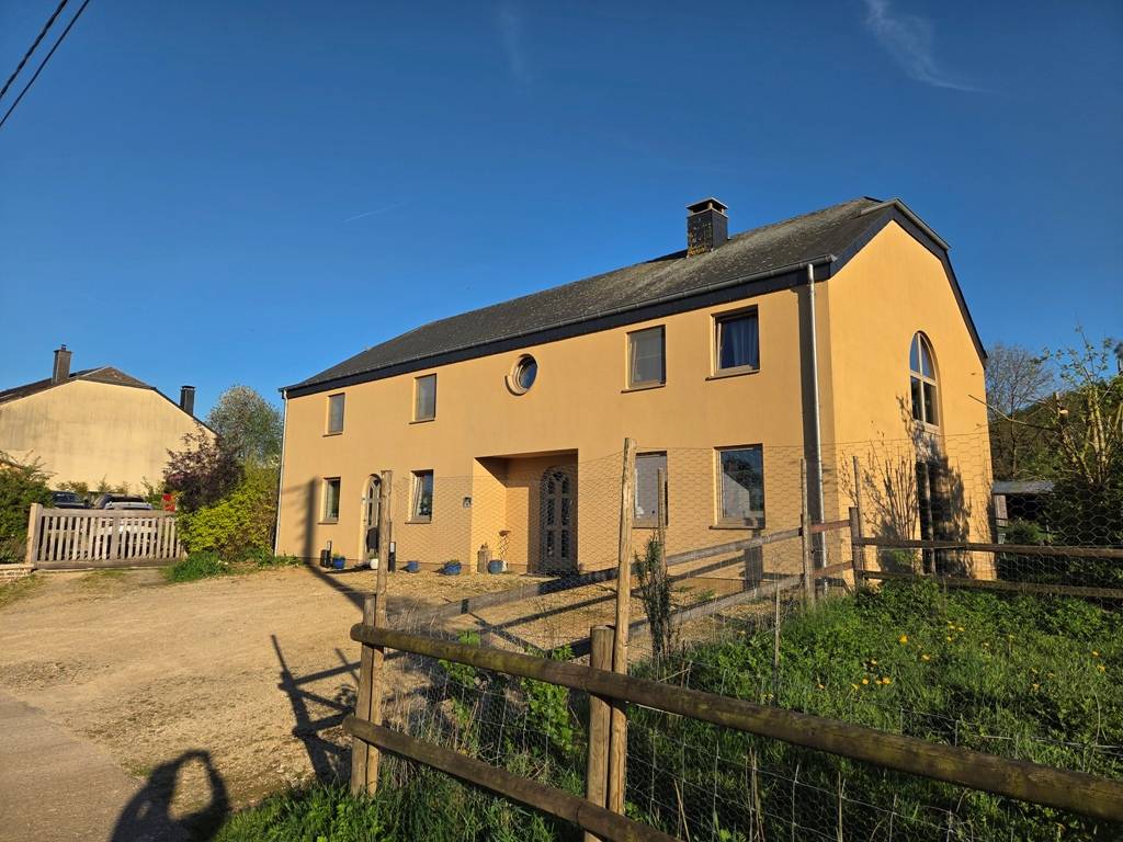 Equestrian property  Luxembourg belge