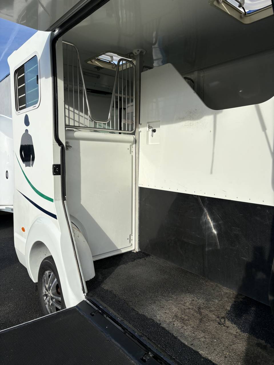 Horsebox HGV Barbot D5 2015 Used