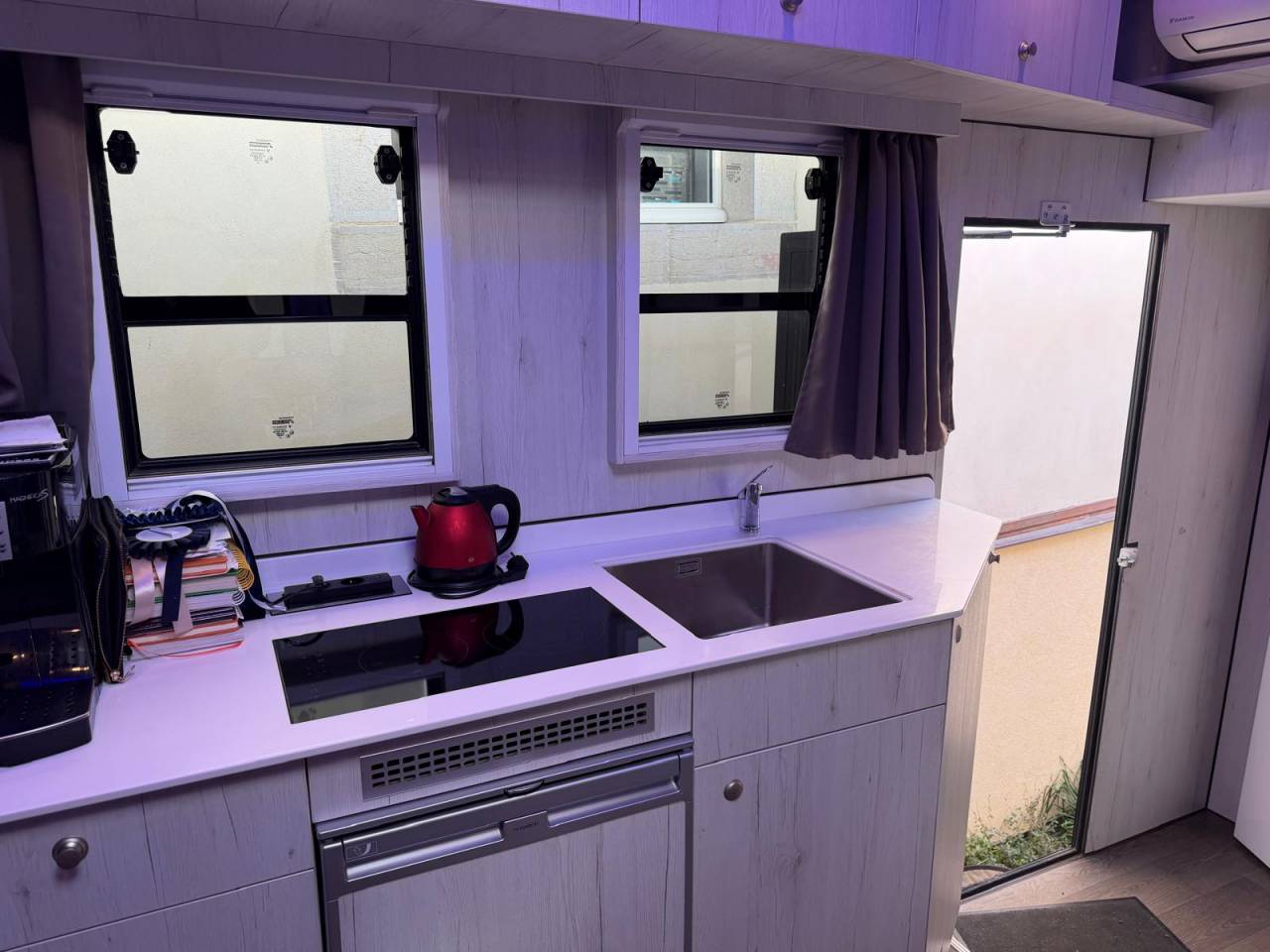 Horsebox NON-HGV Mercedes MERCEDES-BENZ 0 Used