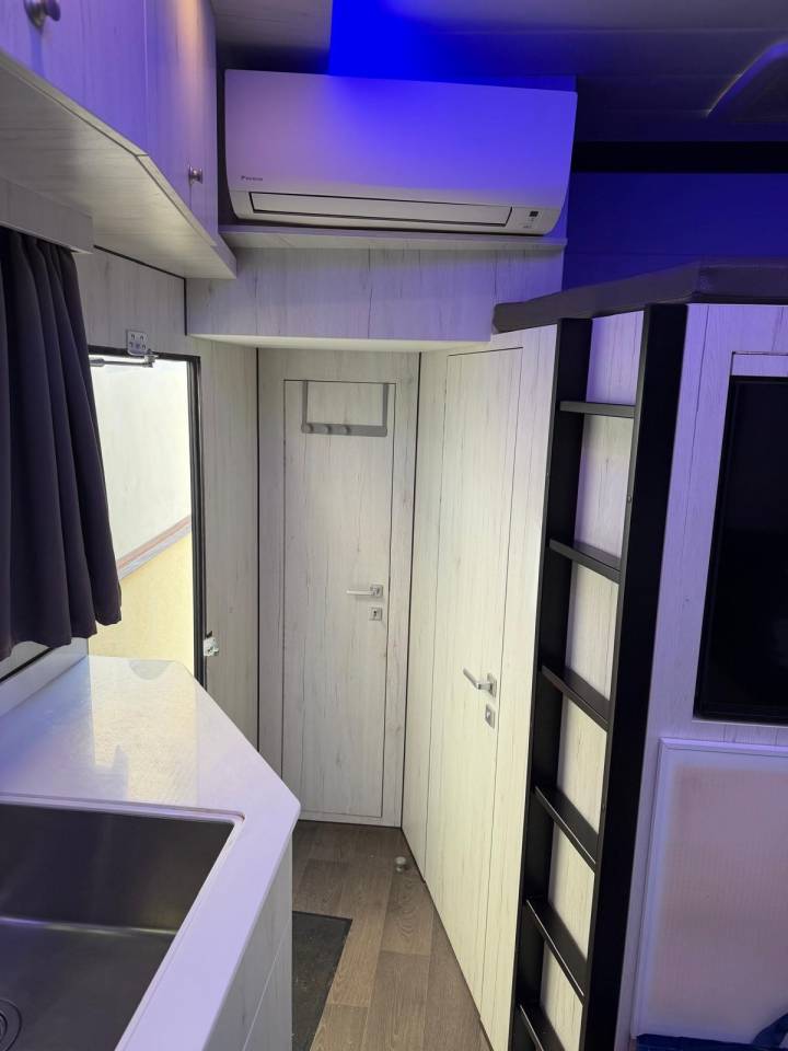 Horsebox NON-HGV Mercedes MERCEDES-BENZ 0 Used