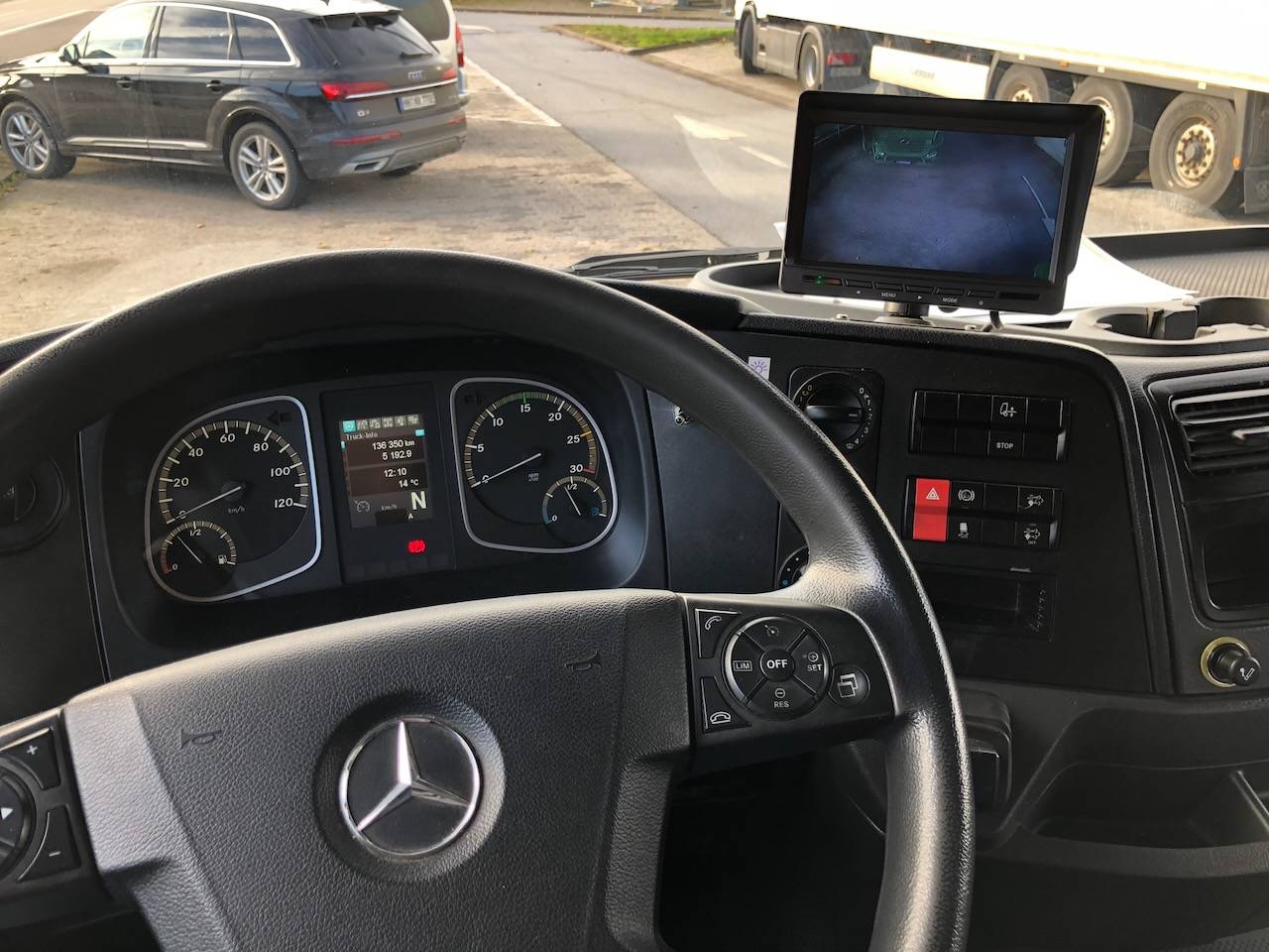 Horsebox NON-HGV Mercedes MERCEDES-BENZ 0 Used