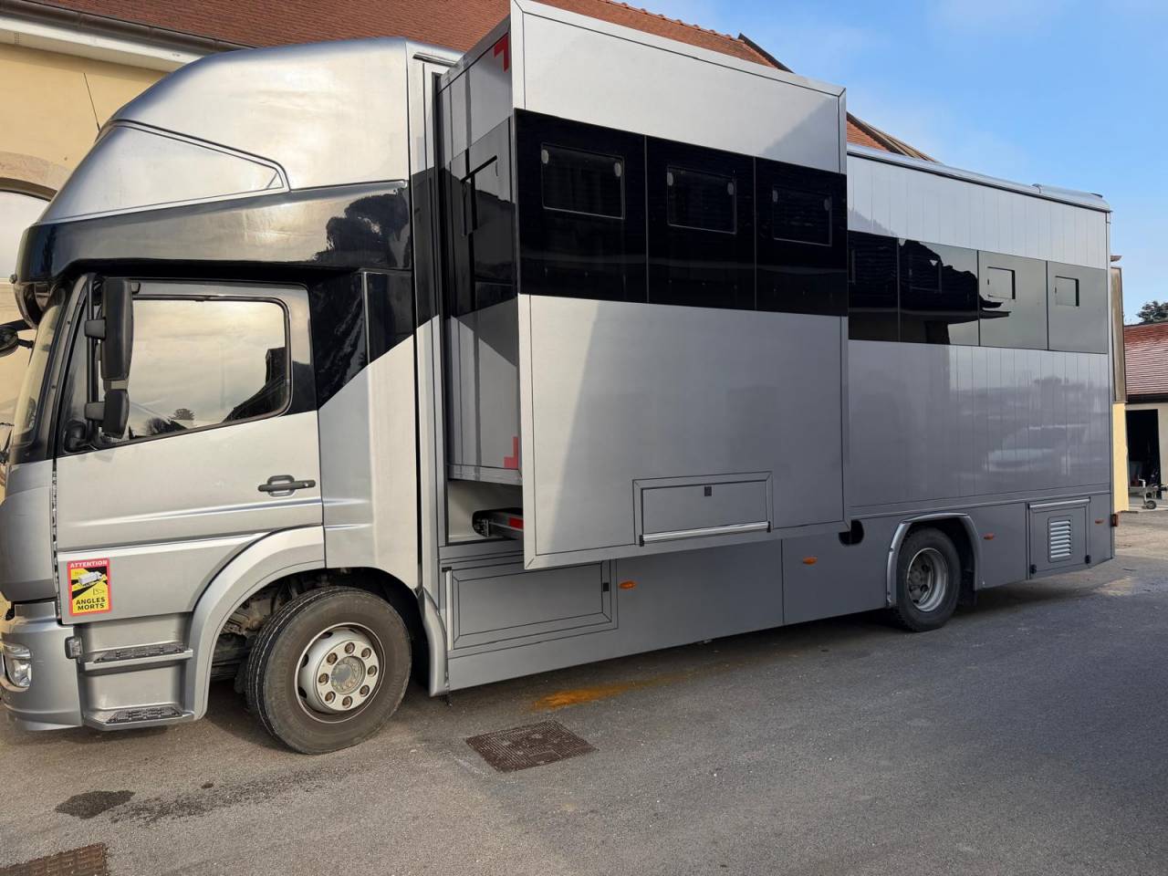 Horsebox NON-HGV Mercedes MERCEDES-BENZ 0 Used