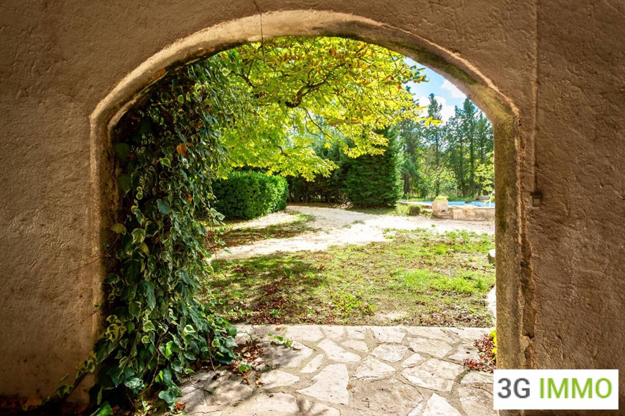 Other country property  Bouches-du-Rh&ocirc;ne