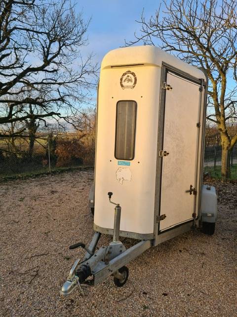 Horse trailer Fautras Provan 2 Stalls 2002 Used
