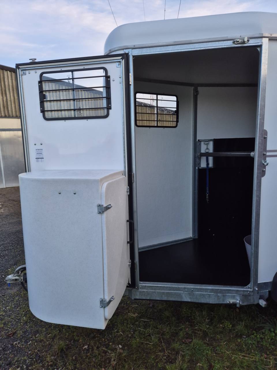 Horse trailer Fautras JMS Cassic 1,5 Stalls 2022 Used