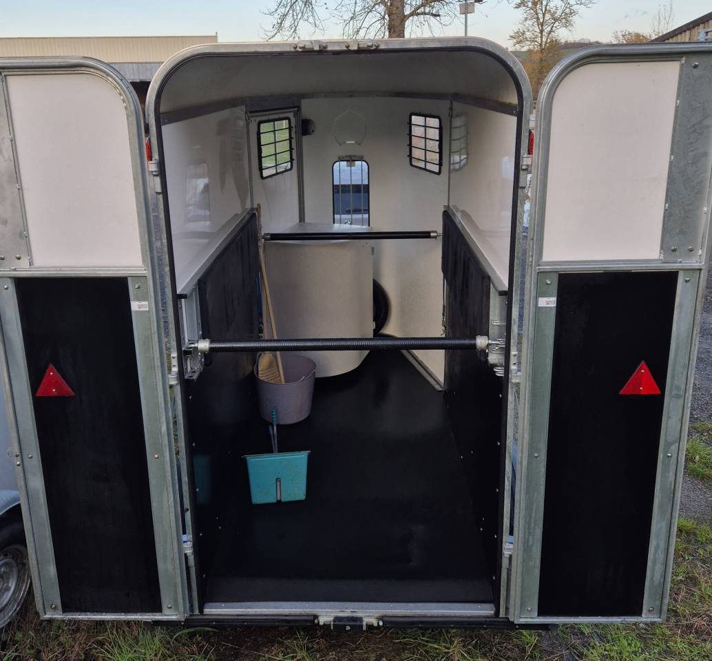 Horse trailer Fautras JMS Cassic 1,5 Stalls 2022 Used