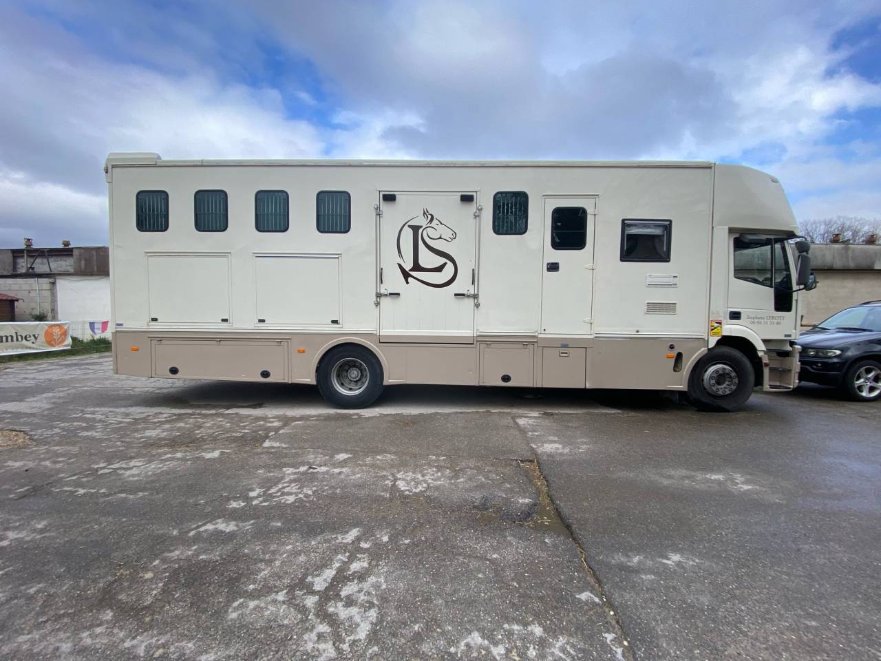 Horsebox NON-HGV Iveco Cursor 2000 Used