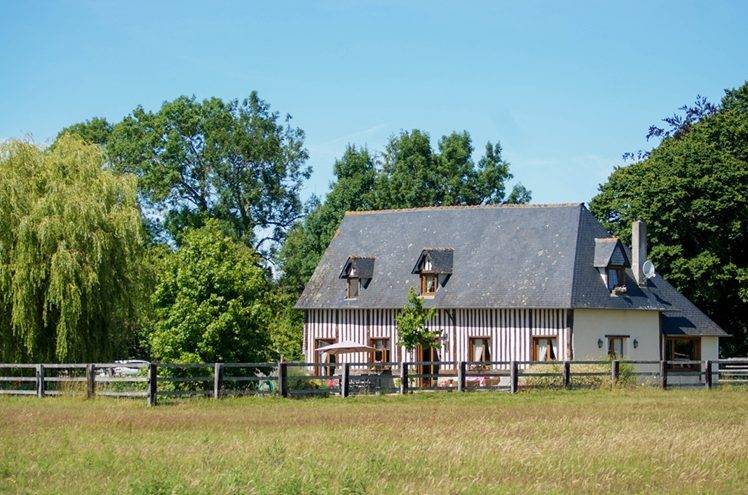 Equestrian property  Calvados