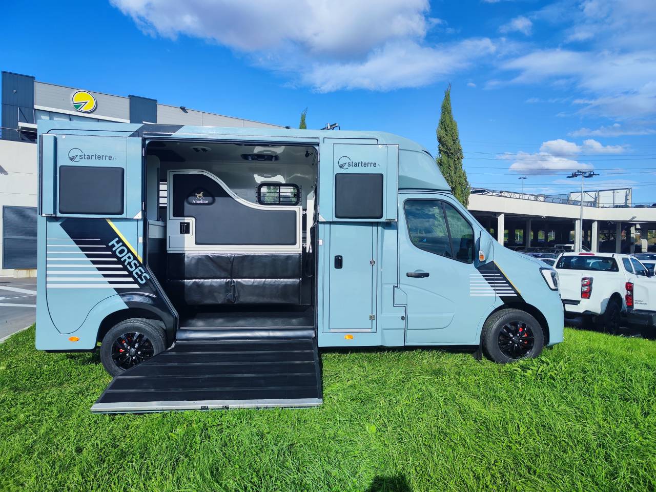 Horsebox HGV Ameline SELECT  2026 Used