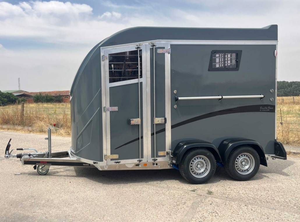 Horse trailer Bonilla B7 Stall 2 Stalls 2026 New
