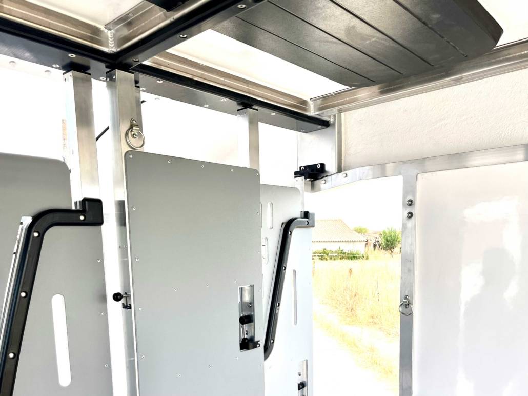 Horse trailer Bonilla B7 Stall 2 Stalls 2026 New