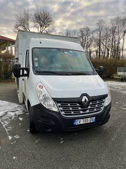 Horsebox HGV Renault Master  2018 Used
