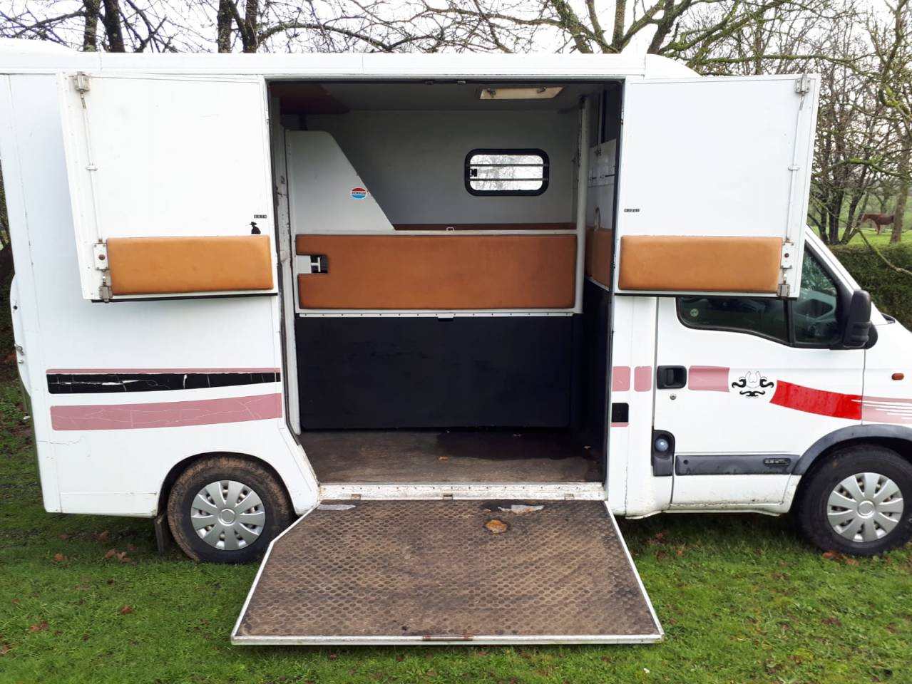 Horsebox HGV Renault Master 2000 Used