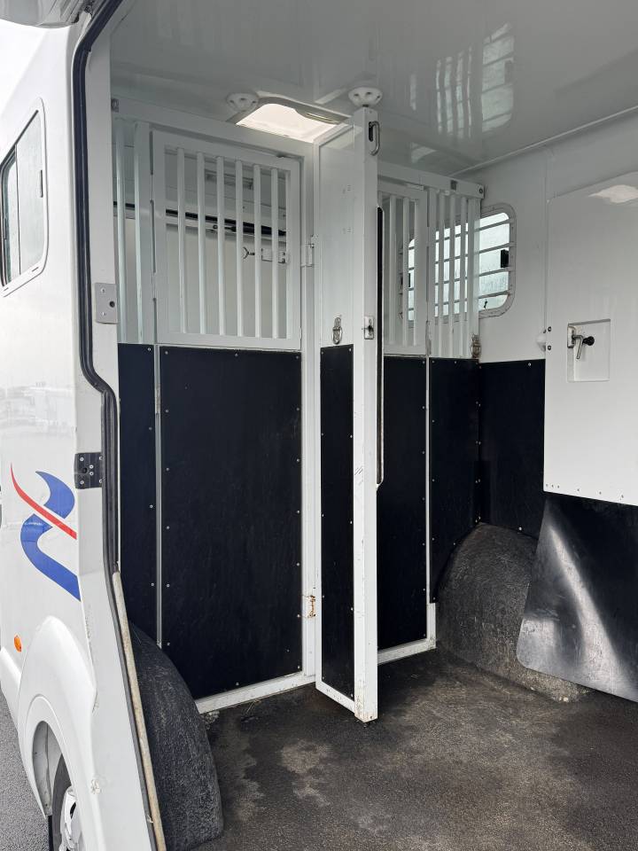 Horsebox HGV Barbot  2017 Used