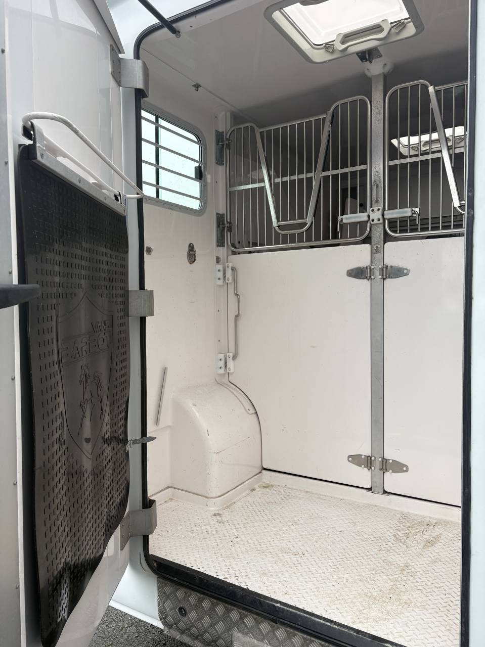 Horsebox HGV Barbot  2015 Used