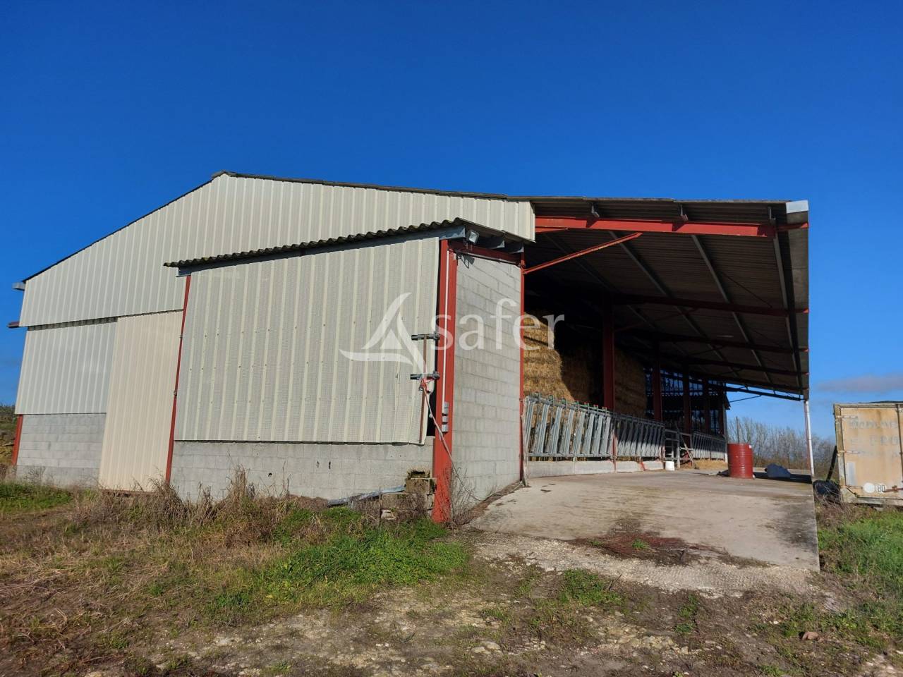 Sheep farm  Dordogne