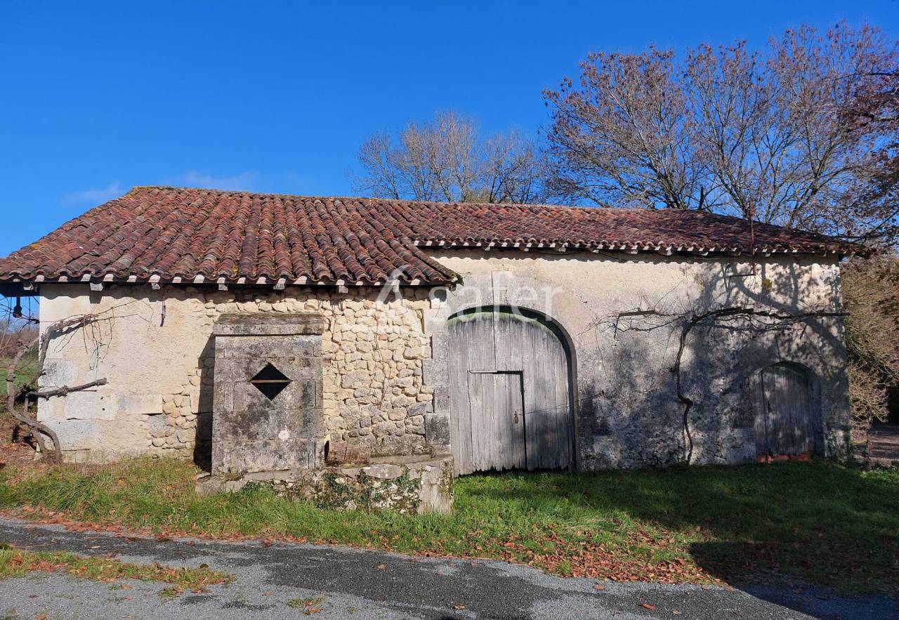 Sheep farm  Dordogne