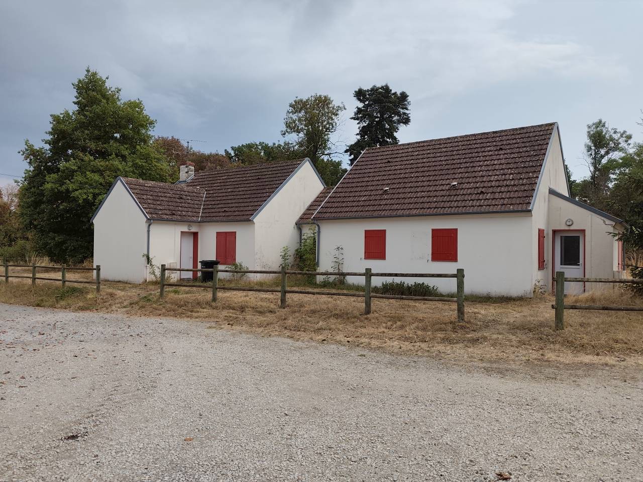 Equestrian property  Allier