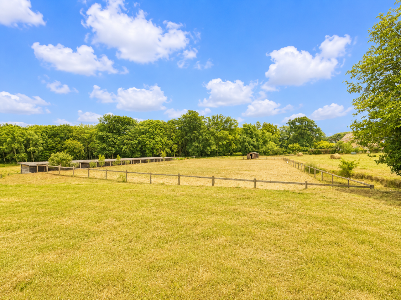 Equestrian property  Dordogne